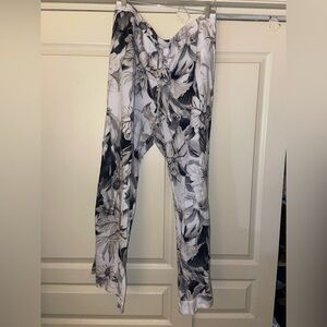 Pattern Lightweight Pants